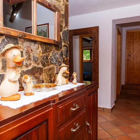Countryside Retreat House *